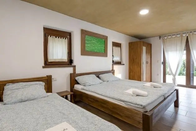 Family Stüdyo, Birden Çok Yatak, Bahçeli (Pannonian Studio With Terrace)