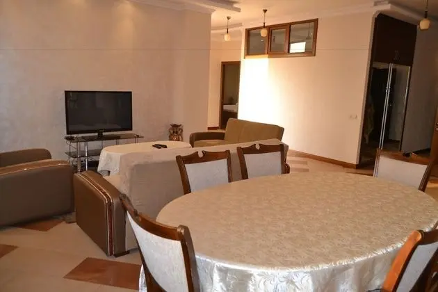 City Apart Daire, 3 Yatak Odası, Sigara İçilebilir, Şehir Manzaralı (40/1 Sayat-Nova Avenue)