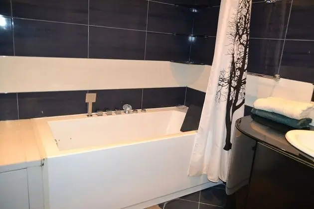 City Apart Daire, 3 Yatak Odası, Sigara İçilebilir, Şehir Manzaralı (40/1 Sayat-Nova Avenue)