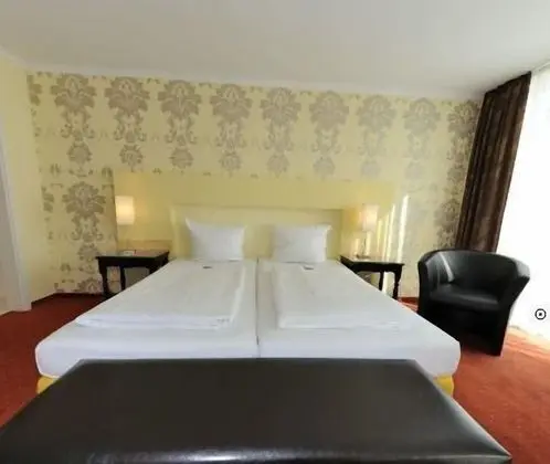 Economy Tek Büyük Yataklı Oda