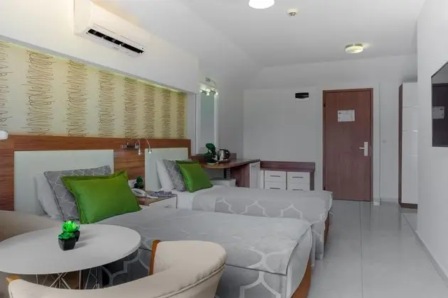 https://images.etstur.com/files/images/hotelImages/TR/97674/l/Panorama-Hotel-Oda-302276.jpg