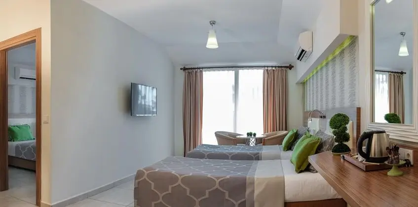 https://images.etstur.com/files/images/hotelImages/TR/97674/l/Panorama-Hotel-Oda-302278.jpg