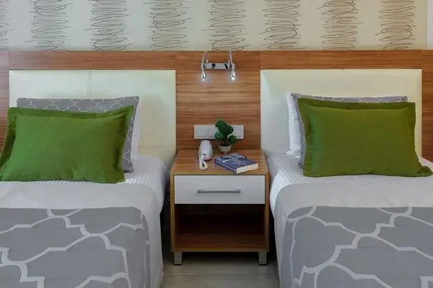 https://images.etstur.com/files/images/hotelImages/TR/97674/l/Panorama-Hotel-Oda-391968.jpg