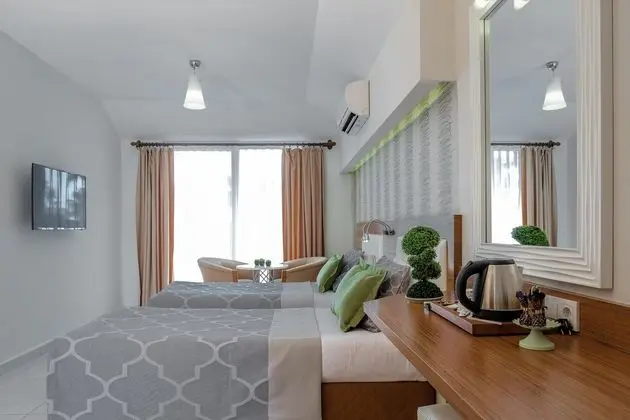 https://images.etstur.com/files/images/hotelImages/TR/97674/l/Panorama-Hotel-Oda-391972.jpg