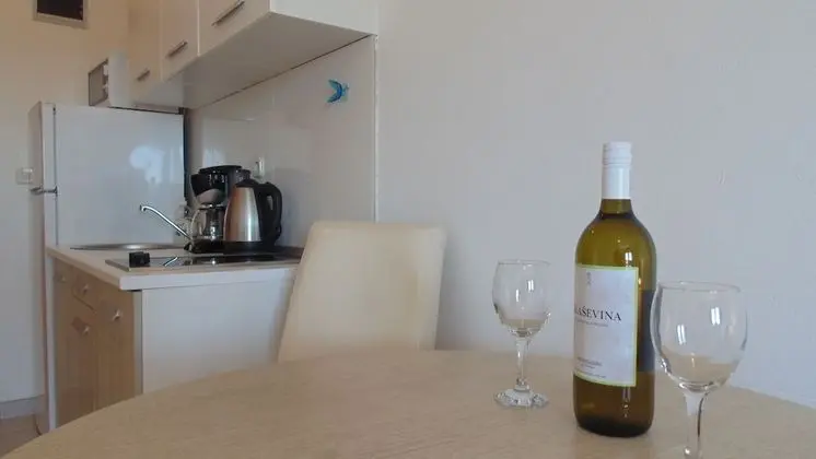 Stüdyo, Balkon, Kısmi Deniz Manzaralı