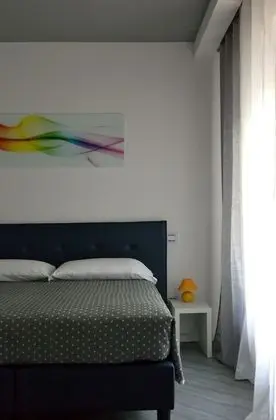 Basic Tek Büyük veya İki Ayrı Yataklı Oda