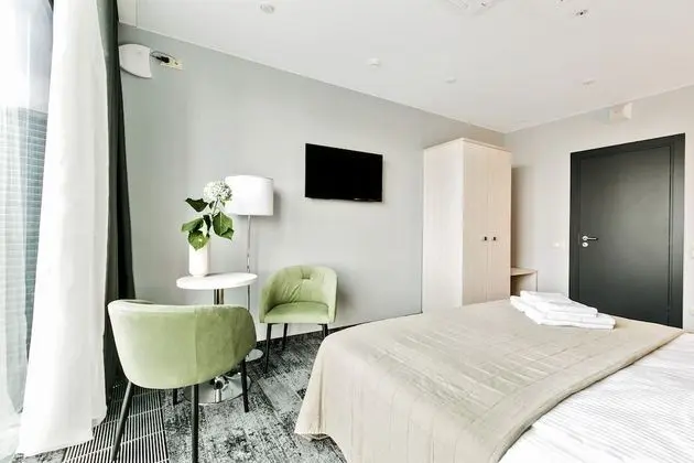 Standard Tek Büyük Yataklı Oda