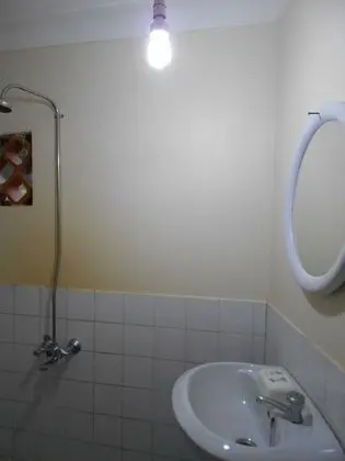 Deluxe Kır Evi, Göl Manzaralı