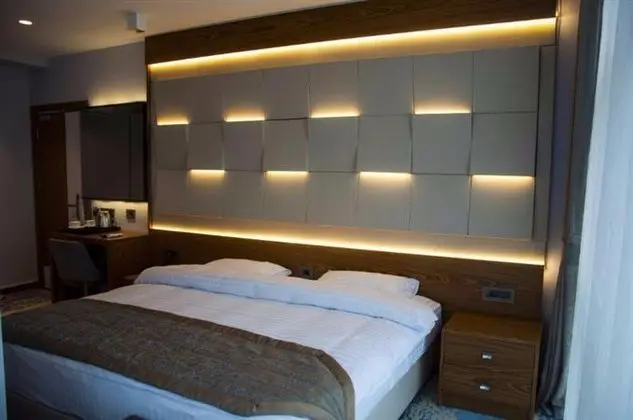 Standart Oda - Kısmi Deniz Manzaralı