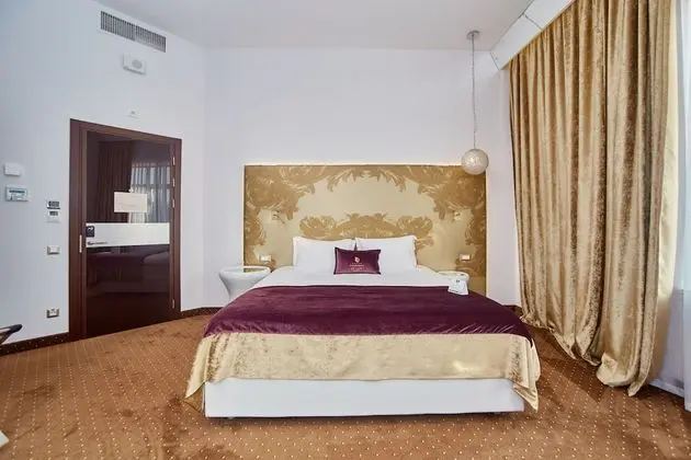 Superior Tek Büyük Yataklı Oda