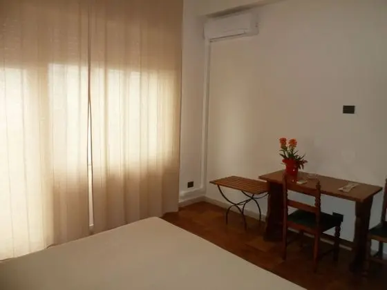 Panoramic Tek Büyük veya İki Ayrı Yataklı Oda