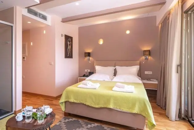 Deluxe Tek Büyük Yataklı Oda, Deniz Manzaralı