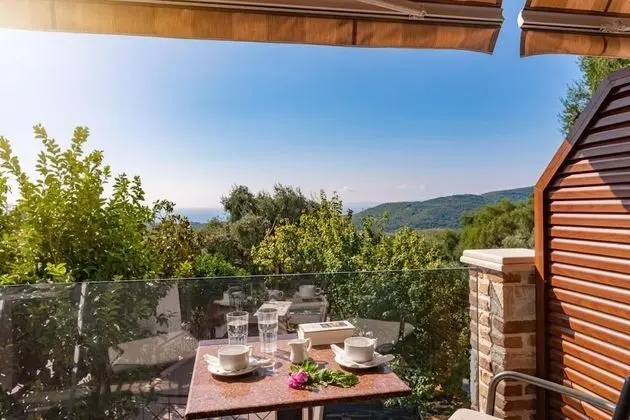 Deluxe Tek Büyük Yataklı Oda, Deniz Manzaralı