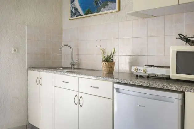 Standard Stüdyo, Deniz Manzaralı (for 3)