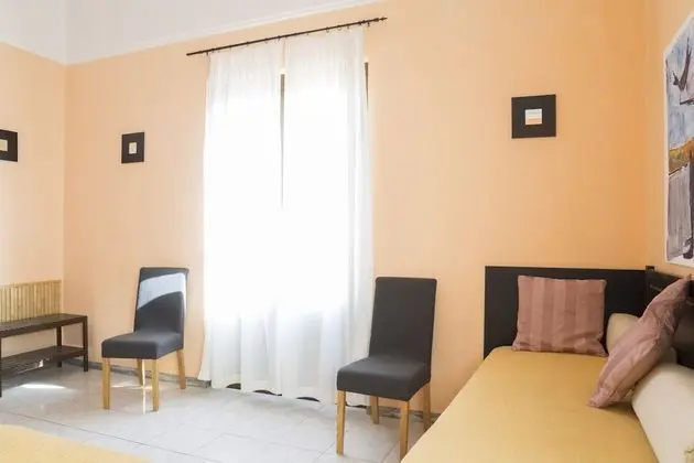 Üç Kişilik Oda