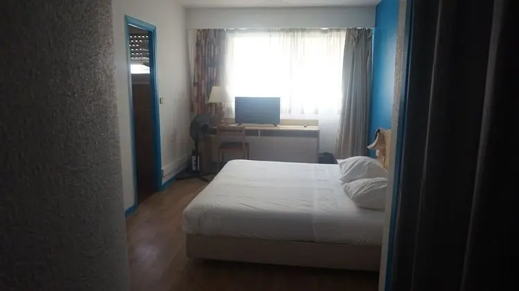 Economy Tek Büyük Yataklı Oda