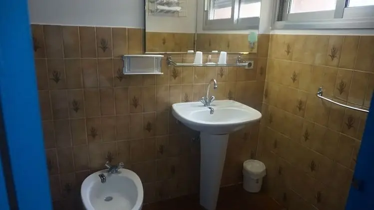 Economy Tek Büyük Yataklı Oda