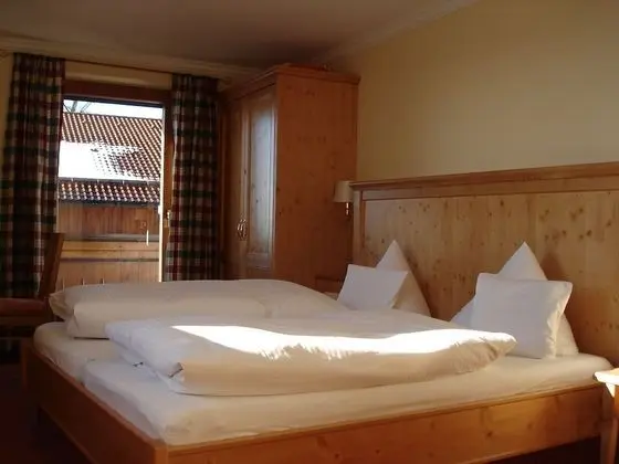 Basic Tek Büyük Yataklı Oda, 1 Büyük (Queen) Boy Yatak, Sigara İçilmez, Dağ Manzaralı