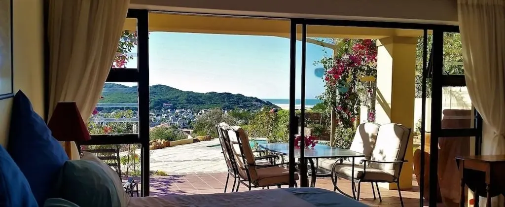 Standard Tek Büyük veya İki Ayrı Yataklı Oda, Deniz Manzaralı