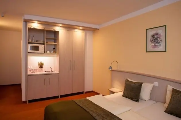 Tek Büyük veya İki Ayrı Yataklı Oda