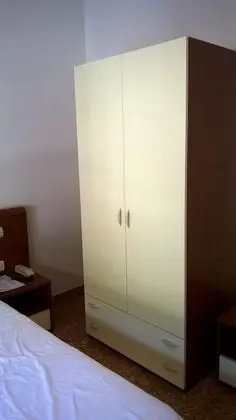 Tek Büyük veya İki Ayrı Yataklı Oda, Balkon, Deniz Manzaralı