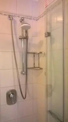 Tek Büyük veya İki Ayrı Yataklı Oda, Balkon, Deniz Manzaralı