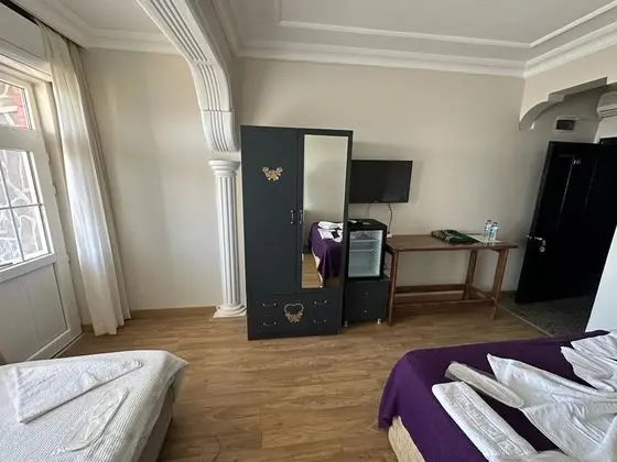 Deluxe Üç Kişilik Oda , Deniz ve Dağ Manzaralı