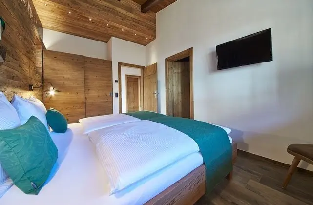 Luxury Dağ Evi, 2 Yatak Odası, Sauna, Dağ Manzaralı (Chalet - KRISTALL)