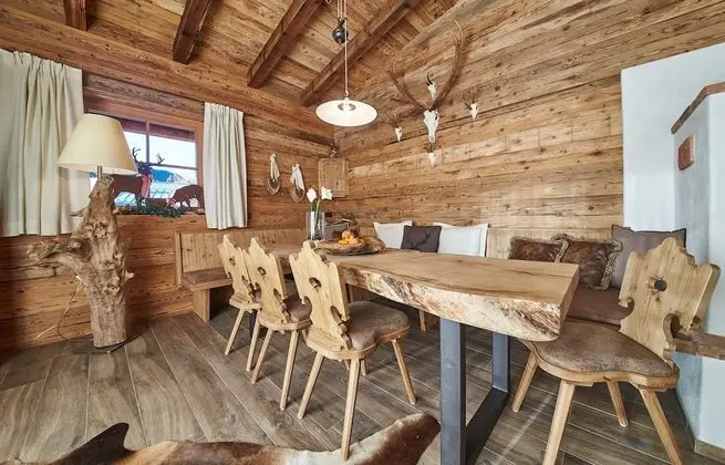 Luxury Dağ Evi, 2 Yatak Odası, Sauna, Dağ Manzaralı (Chalet - KRISTALL)