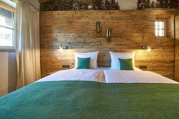 Luxury Dağ Evi, 3 Yatak Odası, Sauna, Dağ Manzaralı (Chalet - SMARAGD)