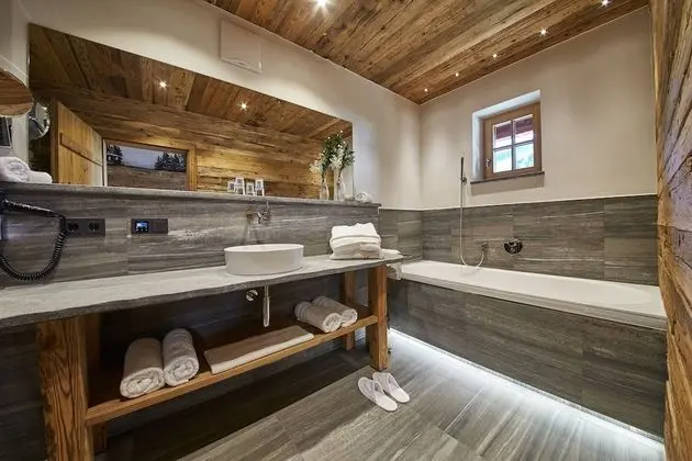 Luxury Dağ Evi, 3 Yatak Odası, Sauna, Dağ Manzaralı (Chalet - SMARAGD)