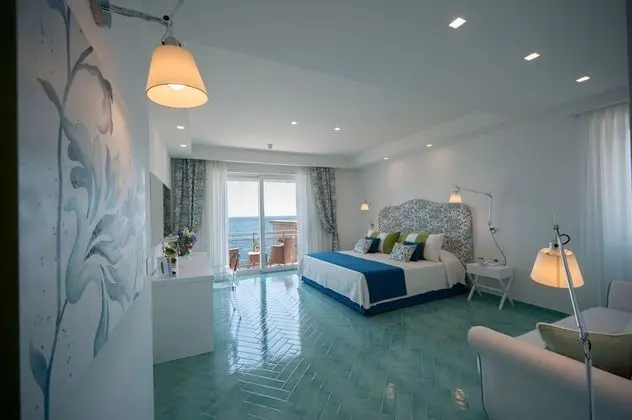 Süit, Balkon, Deniz Manzaralı