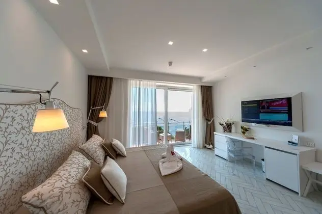 Süit, Balkon, Deniz Manzaralı