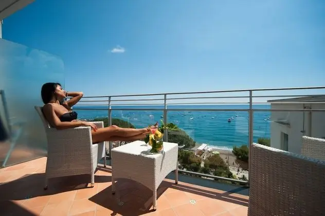 Süit, Balkon, Deniz Manzaralı