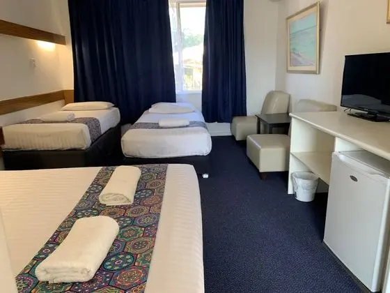 Standard Oda (Larger Room)