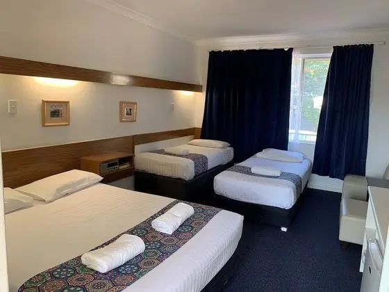 Standard Oda (Larger Room)