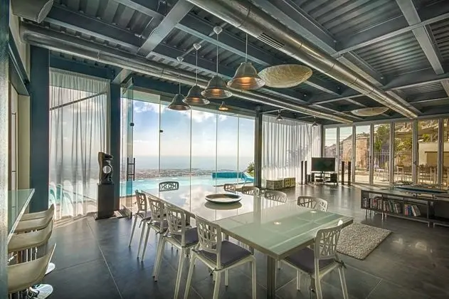 Villa, Birden Çok Yatak Odası (Oceania)