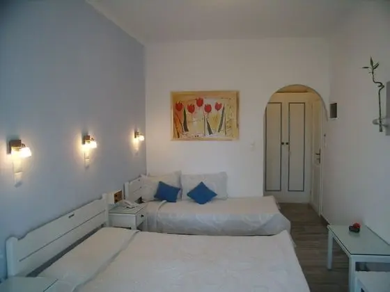 Standard Üç Kişilik Oda