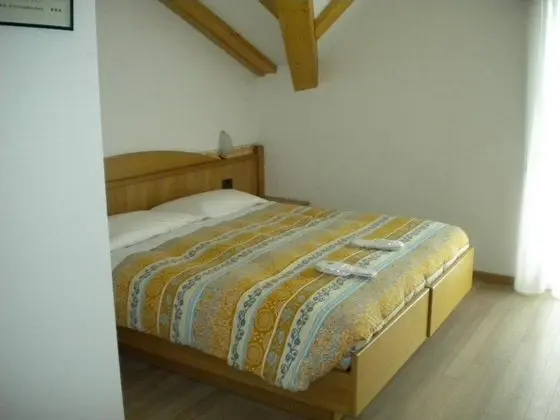 Dört Kişilik Oda, Dağ Manzaralı