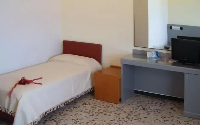 Tek Kişilik Oda