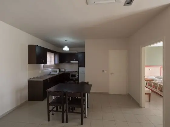 Apart Daire, Bahçe Manzaralı