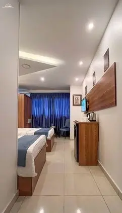 Deluxe Tek Büyük veya İki Ayrı Yataklı Oda (Pyramid View)