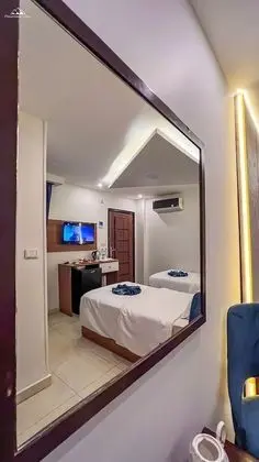 Deluxe Tek Büyük veya İki Ayrı Yataklı Oda (Pyramid View)