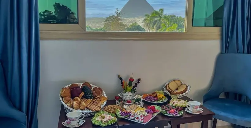 Deluxe Tek Büyük veya İki Ayrı Yataklı Oda (Pyramid View)