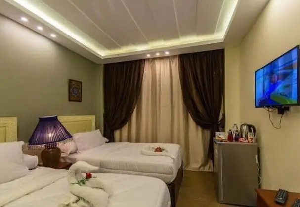 Luxury Tek Büyük veya İki Ayrı Yataklı Oda