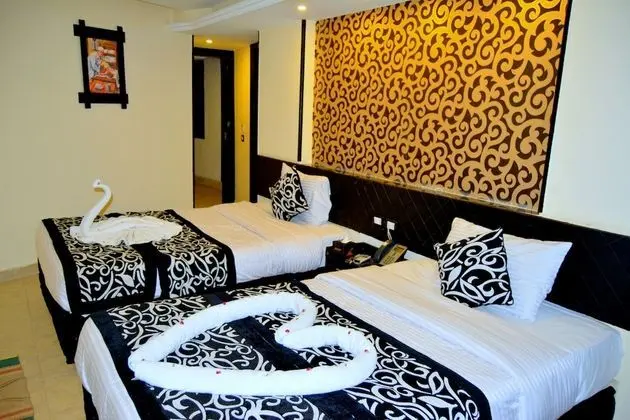 Deluxe Üç Kişilik Oda