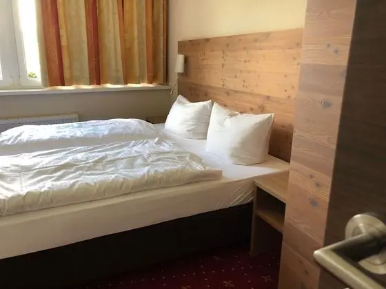 Family Oda, 1 Yatak Odası, Balkon, Göl Manzaralı