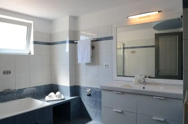 Superior Apart Daire, 2 Yatak Odası, Deniz Manzaralı