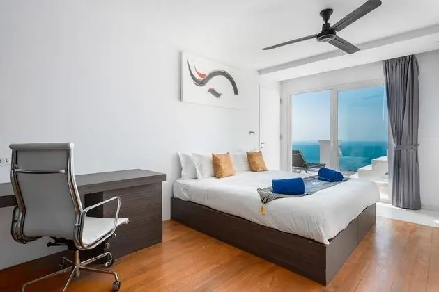 Penthouse Sea View Private Plunge Pool