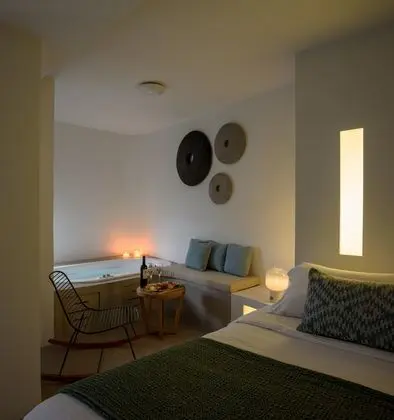 Süit, Sıcak Su Küveti, Deniz Manzaralı (Petit)